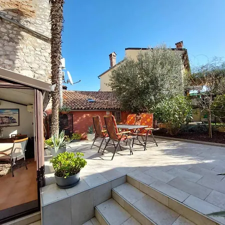 Piccolo Giardino Ideal For Your Relax Rovigno