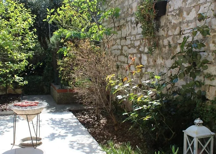 Piccolo Giardino Ideal For Your Relax