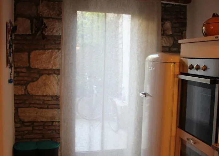 Piccolo Giardino Ideal For Your Relax Ρόβινι